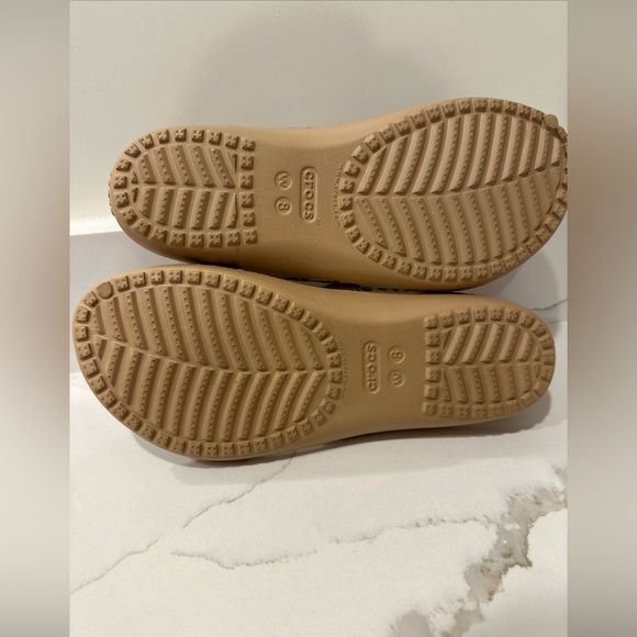 Crocs Kadee II Leopard Graphic Sandals Women's Size 8 Comfort Cushion Cute Sexy - Picture 8 of 13